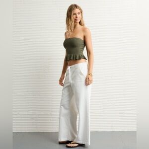 AE•Stretch Dreamy Drape Low Rise Ultra Wide Leg Pull on Jean•Size xs•NWT